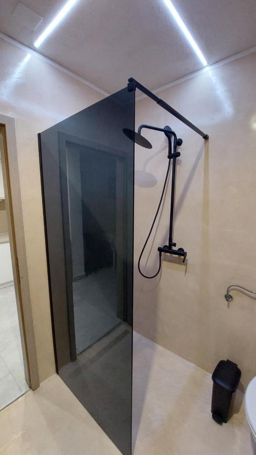 Apartments Pletikosa Brodarica  Bilik gambar
